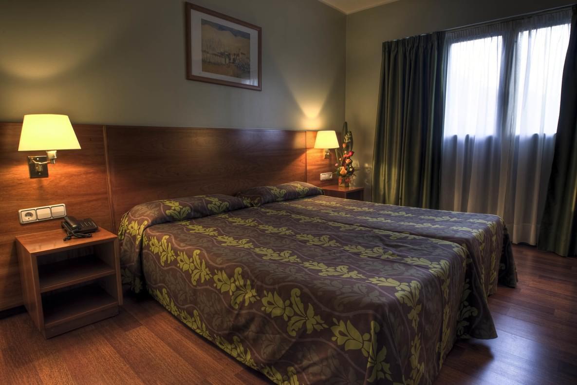 Hotel Zenit Diplomatic Andorra la Vella Esterno foto