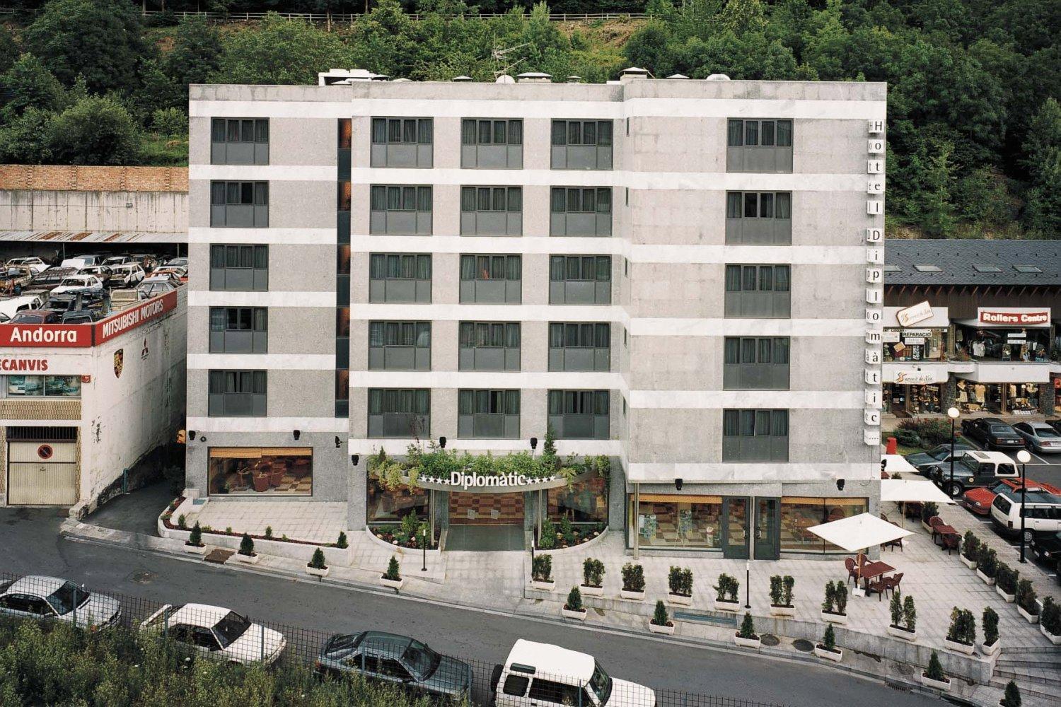 Hotel Zenit Diplomatic Andorra la Vella Esterno foto
