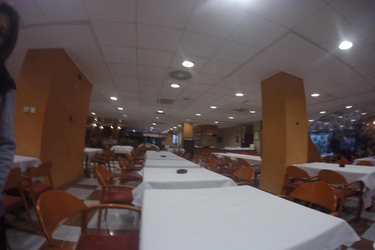 Hotel Zenit Diplomatic Andorra la Vella Esterno foto